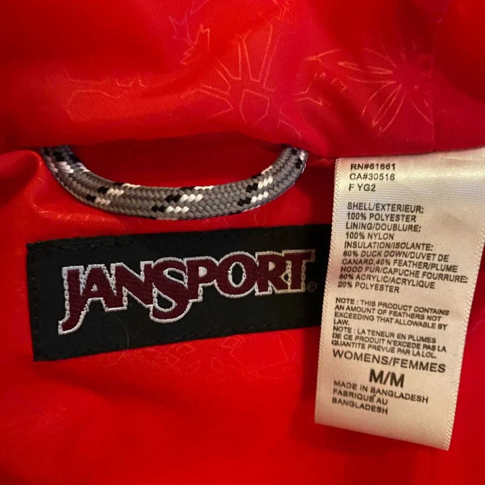 A unique find! Jansport Down Puffer Jacket with music player controls - Picture 9 of 10